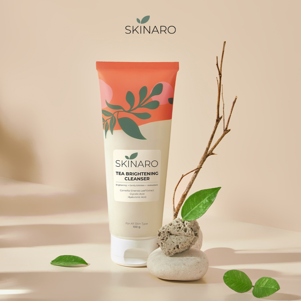 SKINARO Tea Brightening Cleanser Facial Wash
